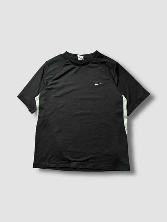 nike t-shirt
