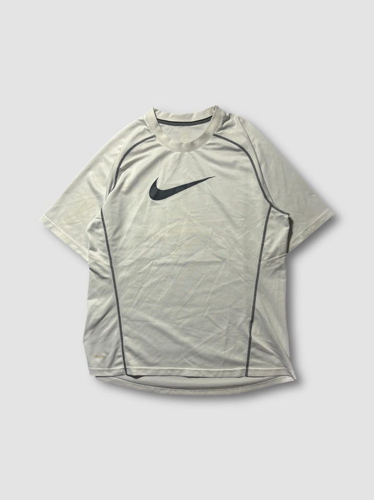 nike t-shirt