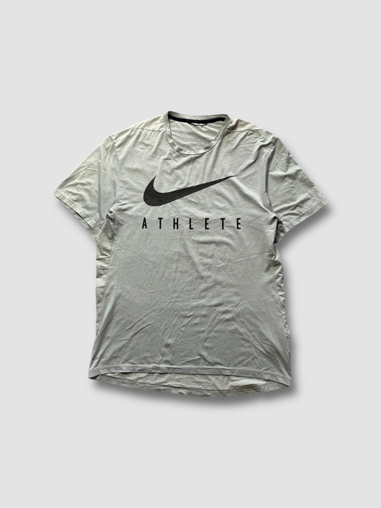 nike t-shirt